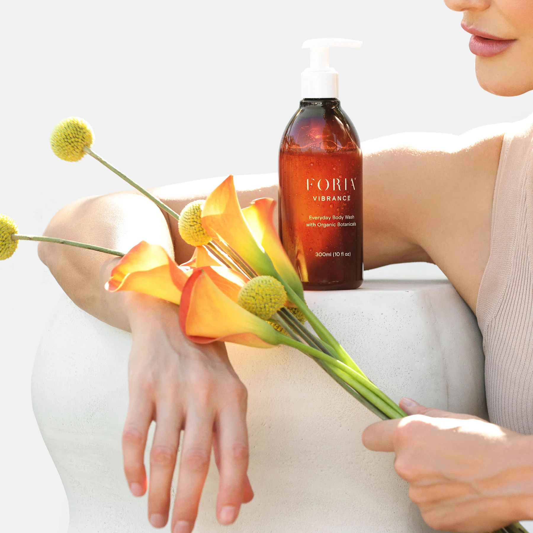Foria Vibrance Everyday Body Wash with Organic Botanicals 10 fl oz - Image 10
