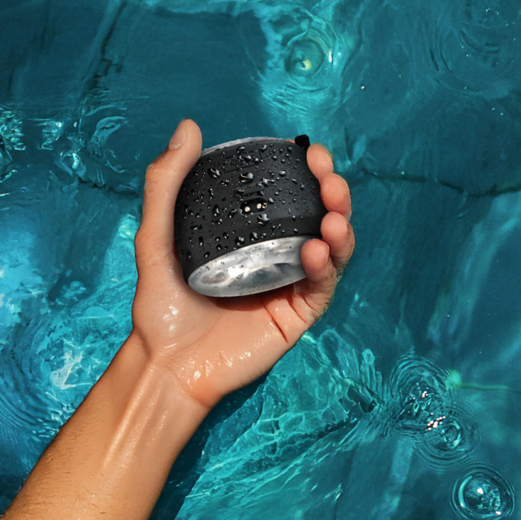 KIIROO PowerShot Interactive Dual Motor Vibrating Masturbator - Image 10