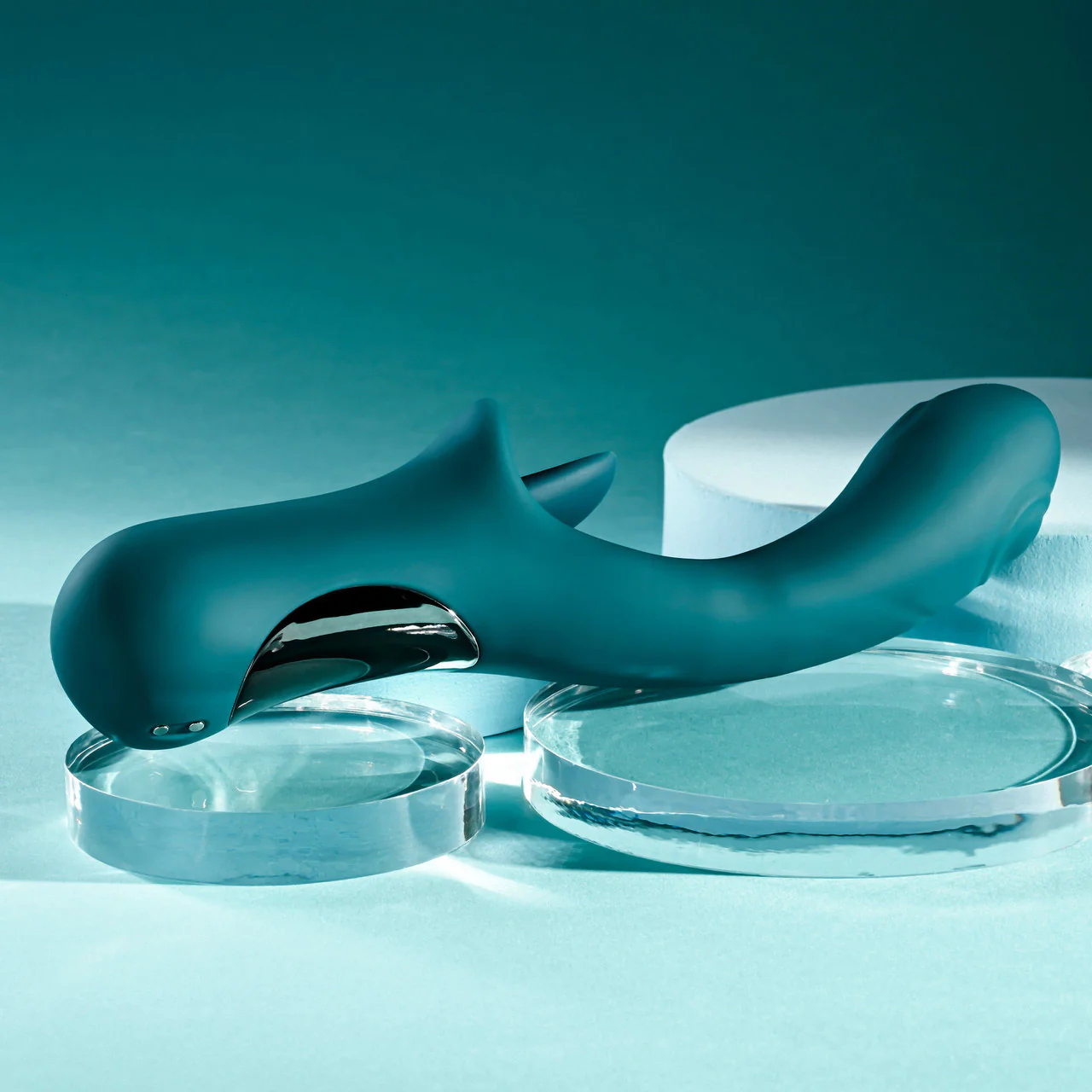 Playboy Pleasure Harmony Rechargeable Silicone Tapping & Licking Dual Stimulation Vibrator - Image 11