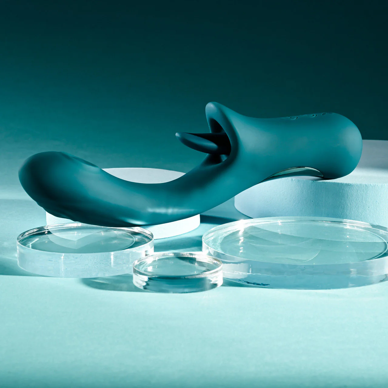 Playboy Pleasure Harmony Rechargeable Silicone Tapping & Licking Dual Stimulation Vibrator - Image 12