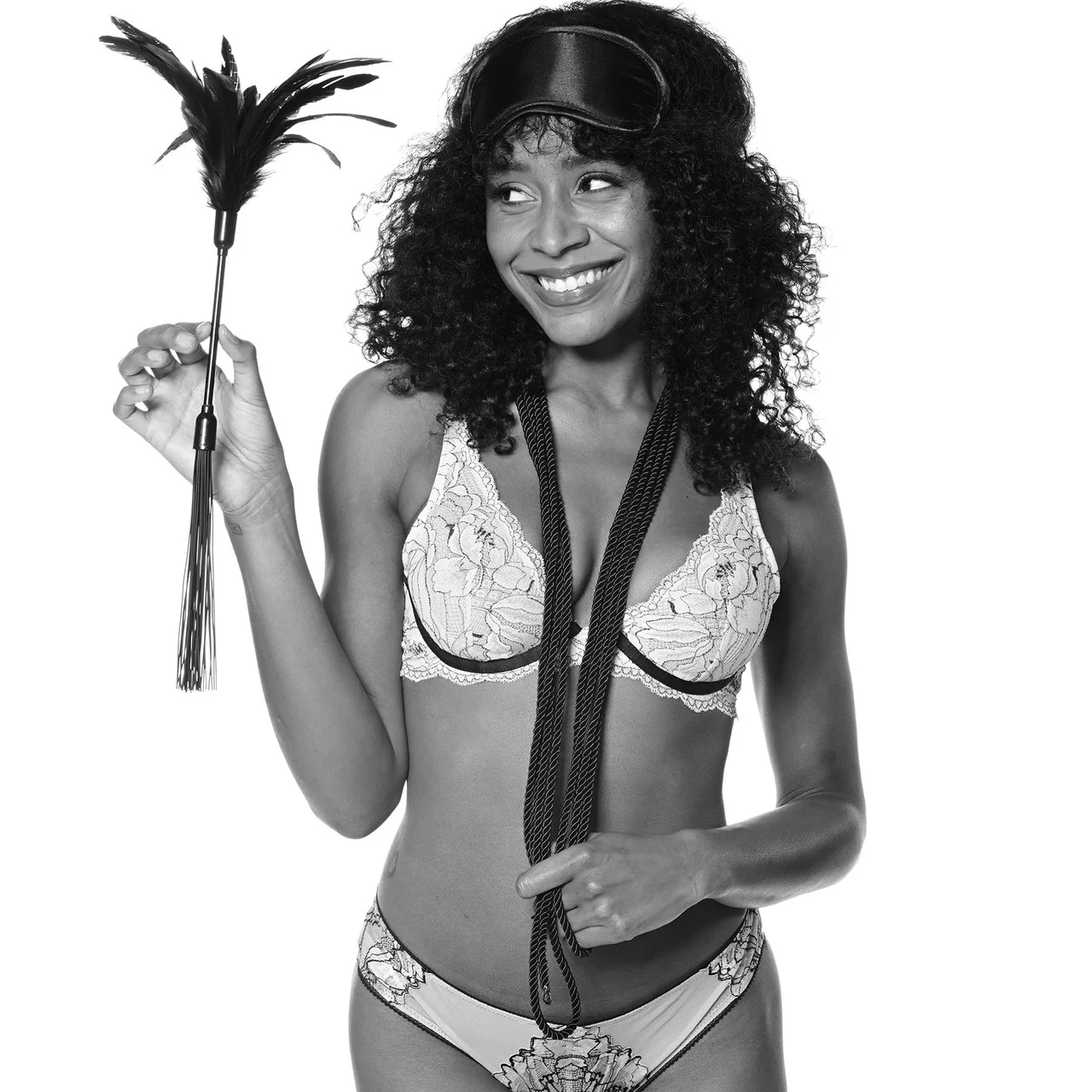 Sex & Mischief Shadow Tie and Tickle Kit By Sportsheets - Image 2