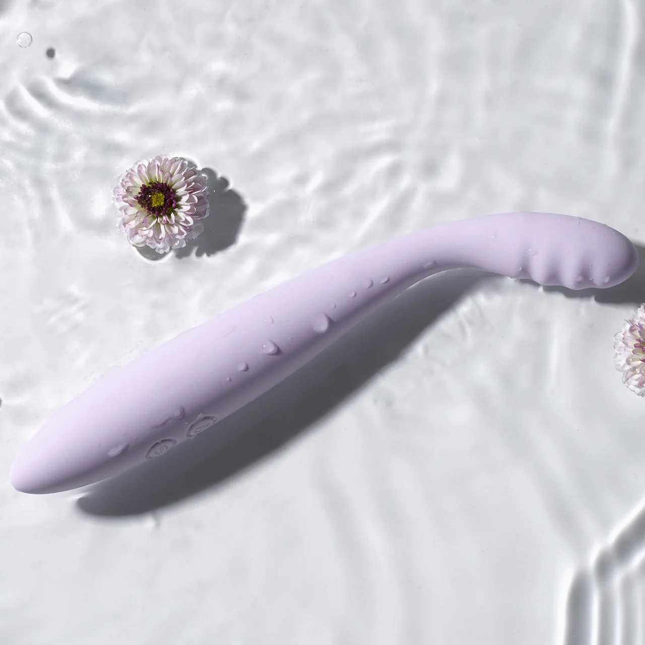 SVAKOM CICI 2 Rechargeable Warming App Controlled Slim Silicone G-Spot Vibrator - Pastel Lilac - Image 12