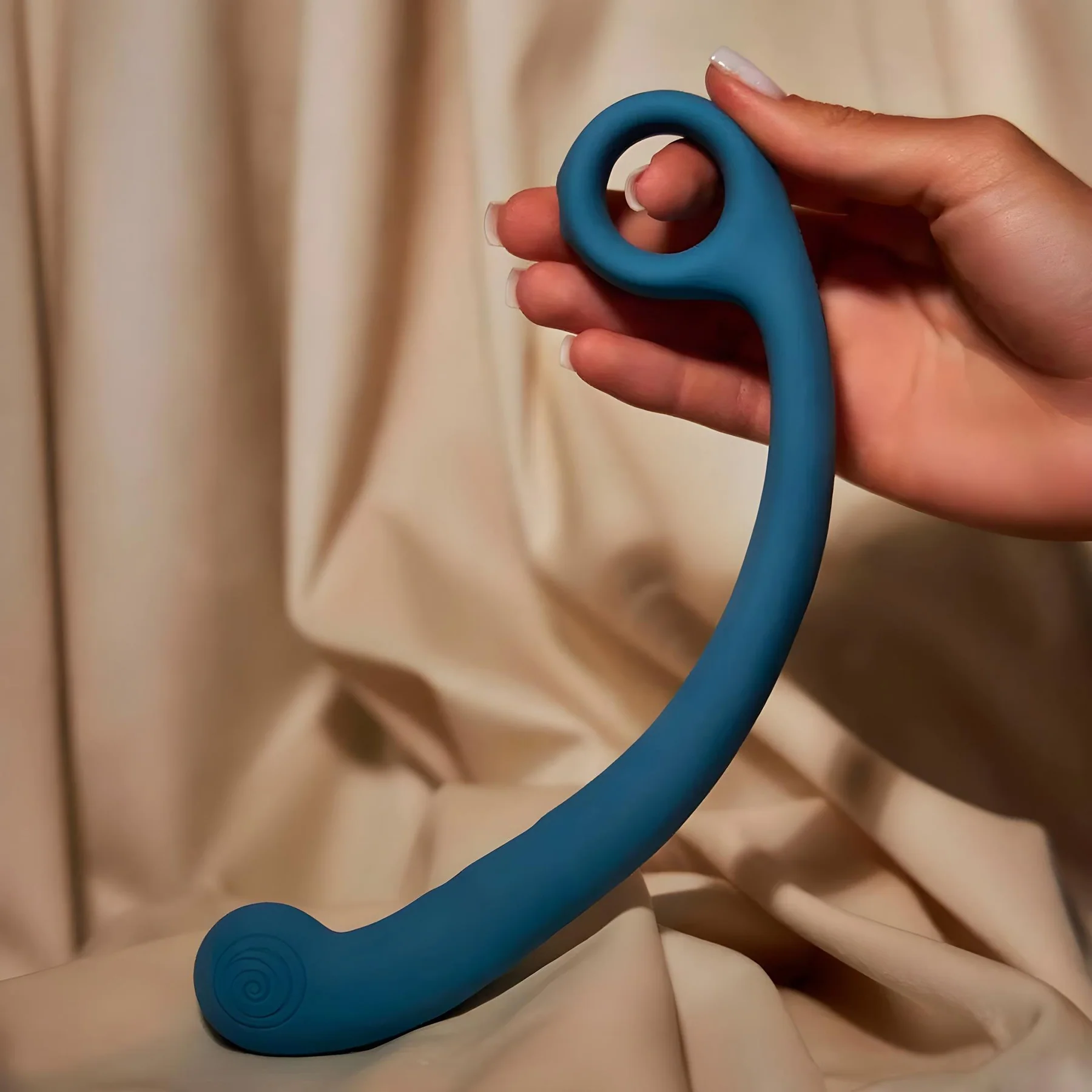 SVibe Snail AXI Spot Wand Silicone Rechargeable Waterproof G-Spot Vibrator - Image 4